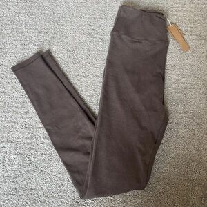 SKIMS Leggings (color: Cocoa) XS